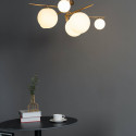 Metalen plafondlamp met messing afwerking