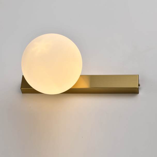 Messing wandarmatuur lichtgevende bol design - Noava