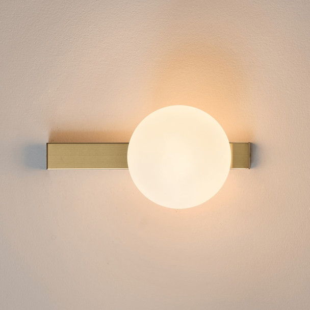 Licht messing wandarmatuur voor interieur design - Noava