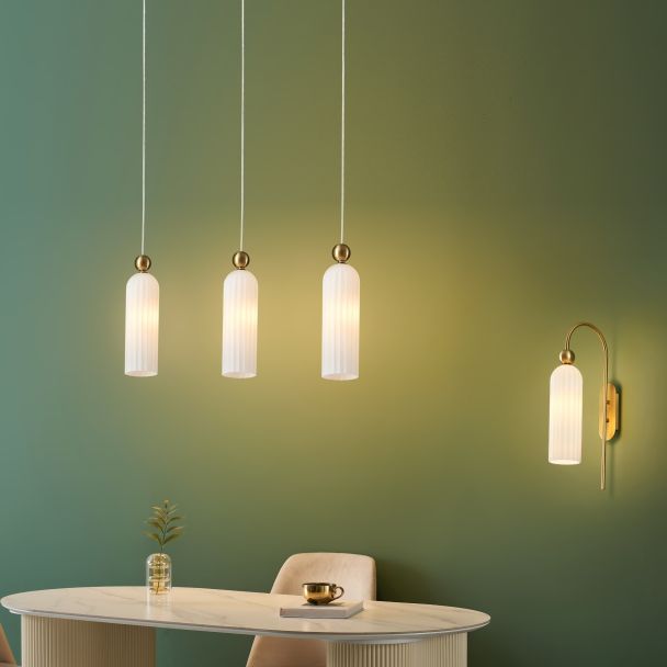 Gouden hanglamp met opaal en geribbeld glas - Leonora