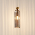 Gouden hanglamp met geribbeld rookglas - Leonora