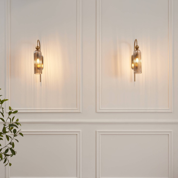Grote gouden boog wandlamp met getextureerd...