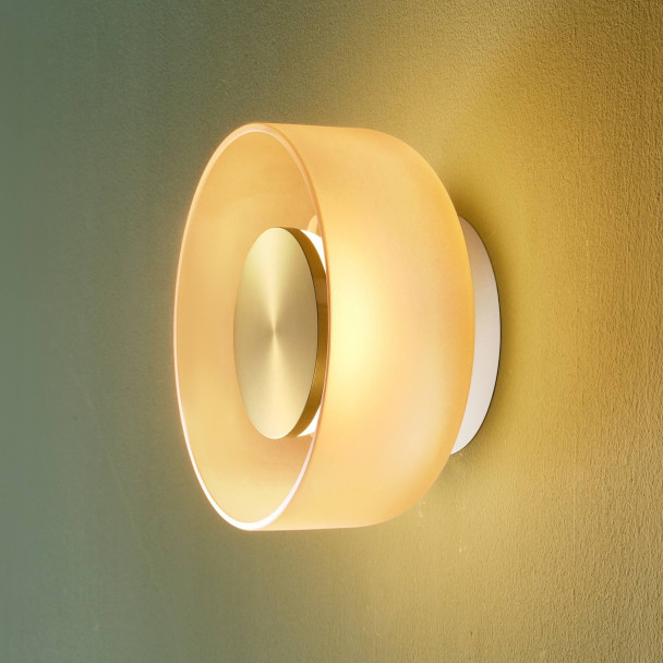 Moderne LED wand- of plafondlamp amberkleurig...