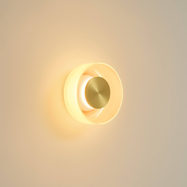Moderne LED wand- of plafondlamp amberkleurig...