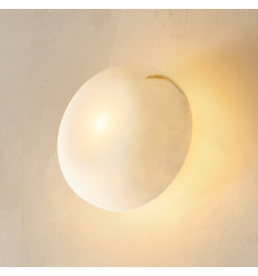 Trendy wandlamp of spot van natuurlijk albast 20 cm - Liam 2