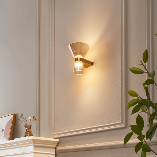 Gouden design LED wandlamp met amberkleurig...
