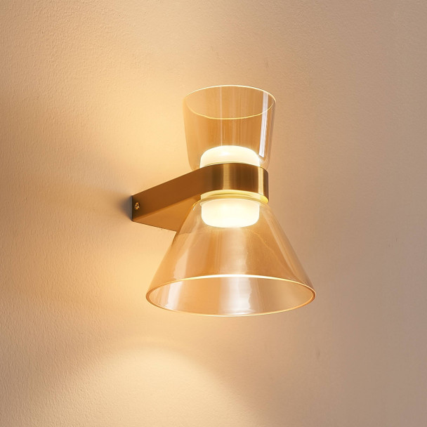 Gouden design LED wandlamp met amberkleurig...