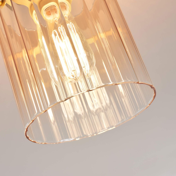 Kleine design plafondlamp van kleurverloopglas...
